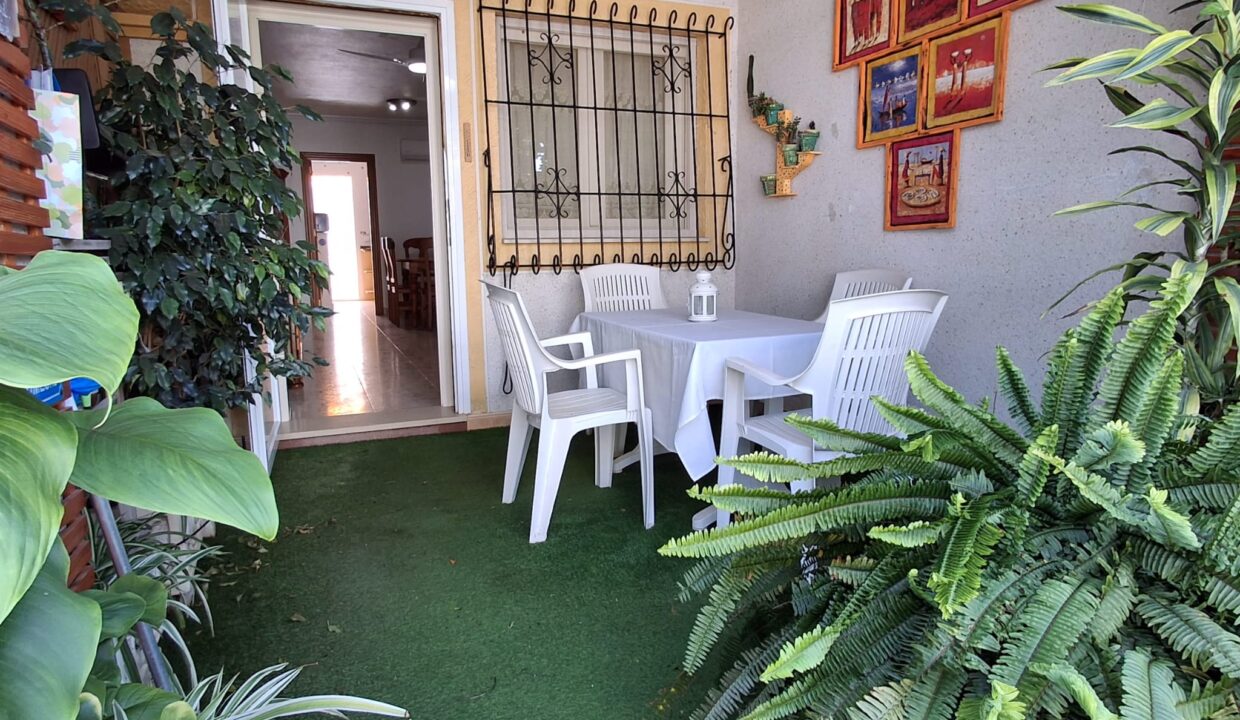 8fc3cede-871a-4462-938e-4f5e48f1f952