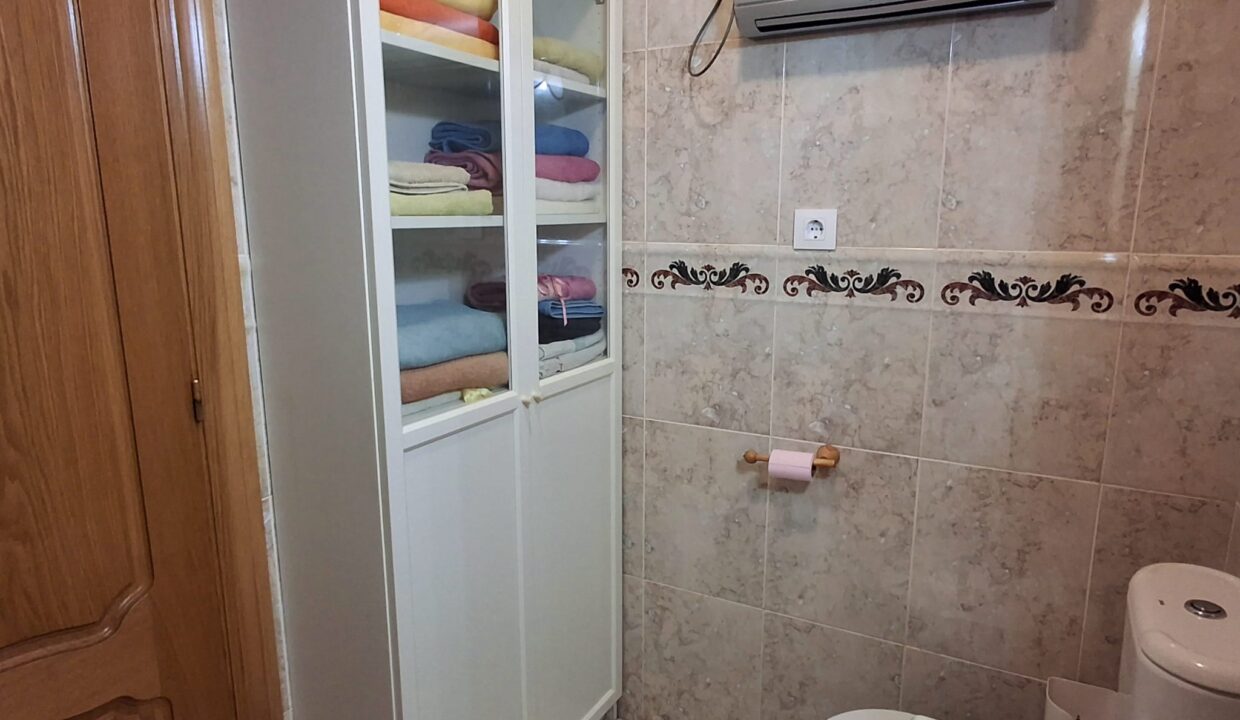 db19a471-23b9-4c1a-9f59-7d232ac962a1